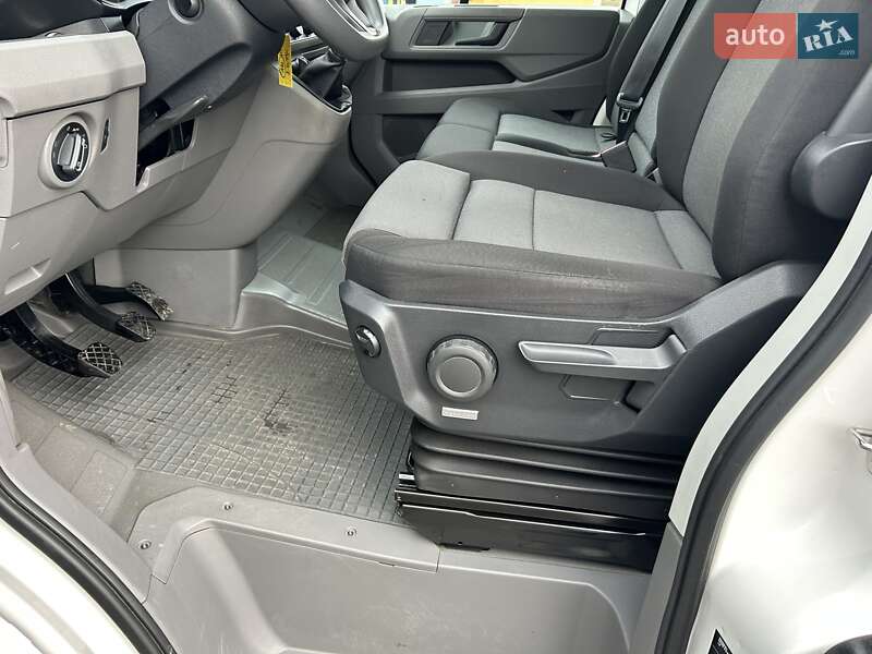 Вантажний фургон Volkswagen Crafter 2018 в Рівному