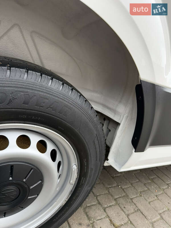 Грузовой фургон Volkswagen Crafter 2021 в Киеве фото 143 Грузовой фургон Volkswagen Crafter 2021 в Киеве