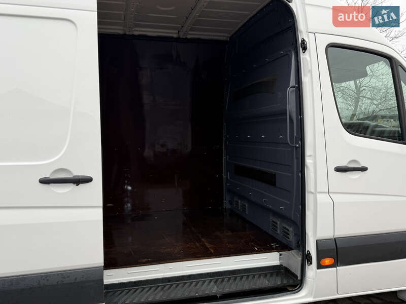 Грузовой фургон Volkswagen Crafter 2016 в Ровно фото 18 Грузовой фургон Volkswagen Crafter 2016 в Ровно