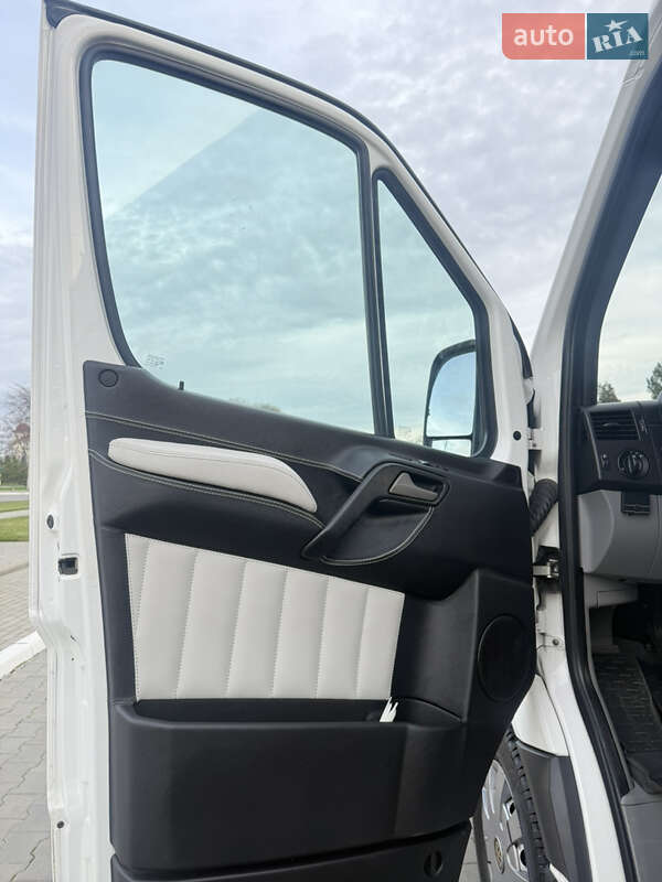 Мікроавтобус Volkswagen Crafter 2015 в Ізмаїлі