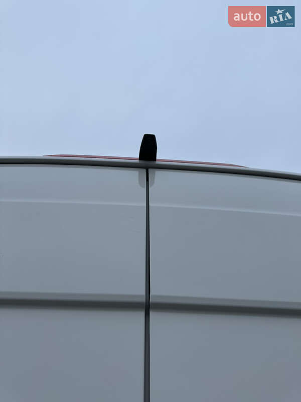 Грузопассажирский фургон Volkswagen Crafter 2020 в Дубно фото 38 Грузопассажирский фургон Volkswagen Crafter 2020 в Дубно