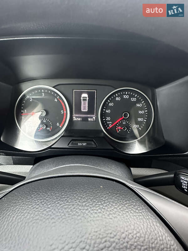 Грузопассажирский фургон Volkswagen Crafter 2020 в Дубно фото 55 Грузопассажирский фургон Volkswagen Crafter 2020 в Дубно