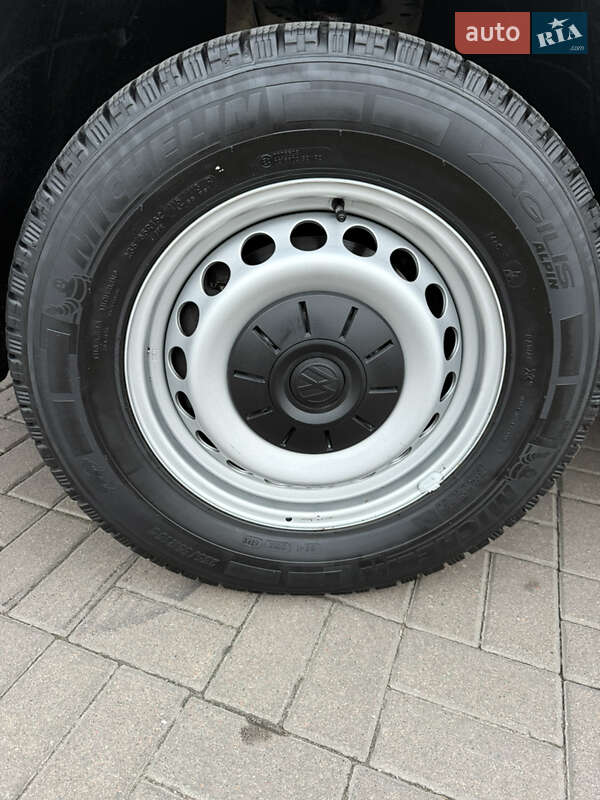 Грузовой фургон Volkswagen Crafter 2021 в Киеве фото 45 Грузовой фургон Volkswagen Crafter 2021 в Киеве