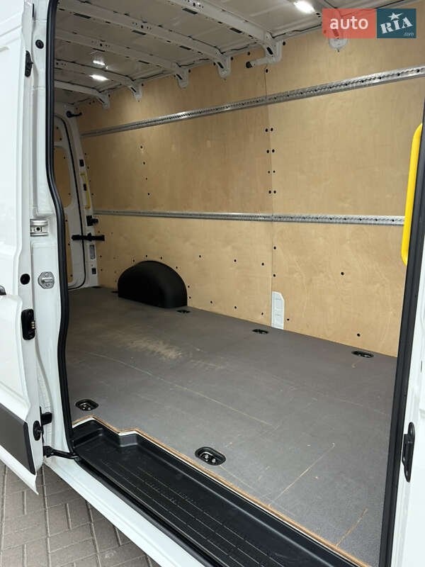 Грузовой фургон Volkswagen Crafter 2021 в Киеве фото 114 Грузовой фургон Volkswagen Crafter 2021 в Киеве