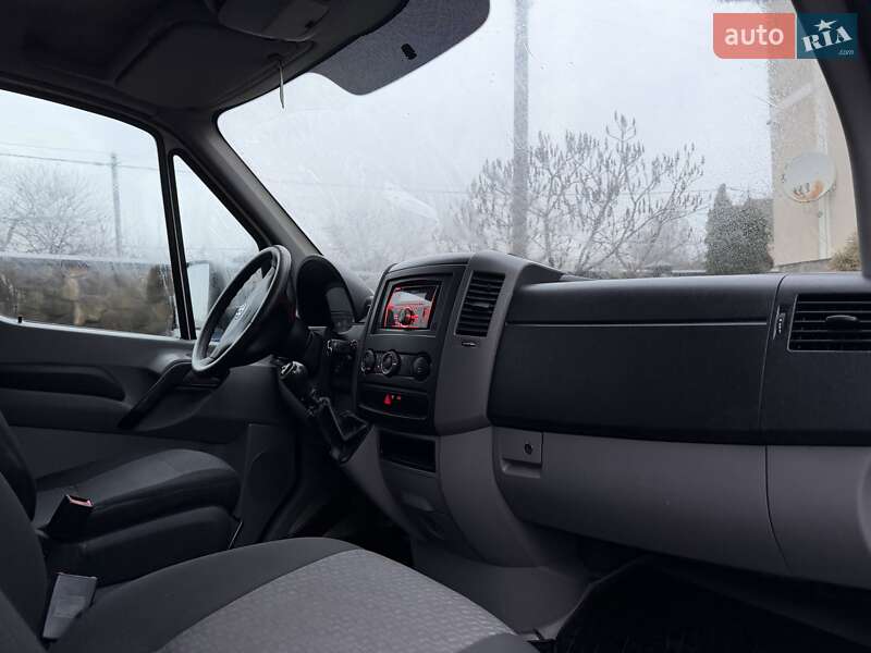 Грузовой фургон Volkswagen Crafter 2014 в Луцке