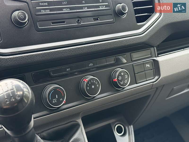 Грузовой фургон Volkswagen Crafter 2017 в Ковеле