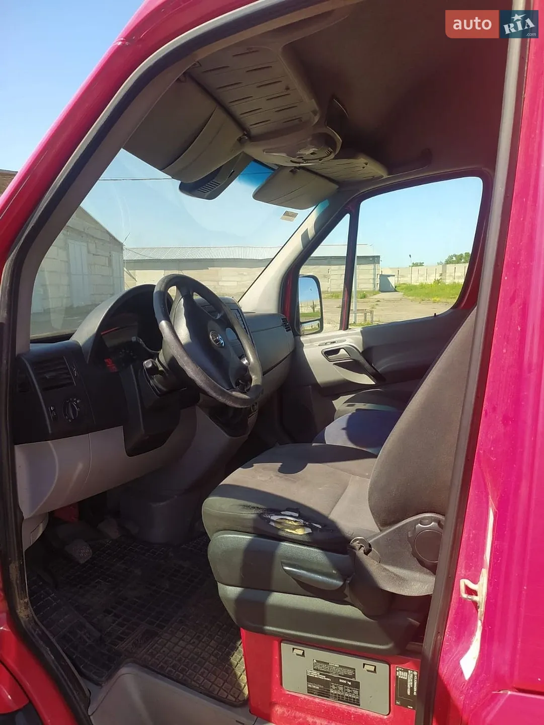 Volkswagen Crafter 2015 VIN WV1ZZZ2EZG6010389 фото оголошення 3 з 13