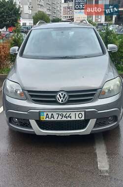 Хэтчбек Volkswagen Cross Golf 2007 в Киеве