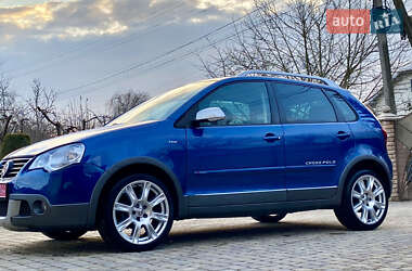 Хетчбек Volkswagen Cross Polo 2008 в Чернівцях