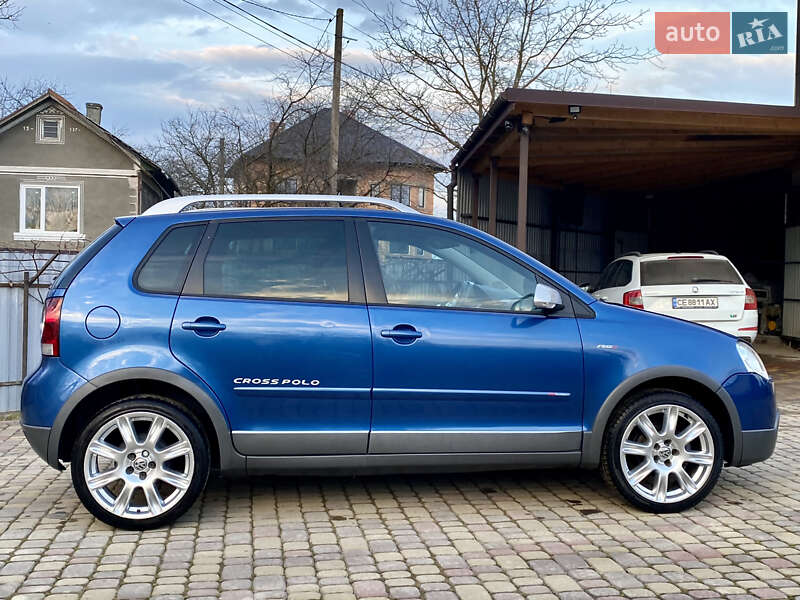 Хетчбек Volkswagen Cross Polo 2008 в Чернівцях