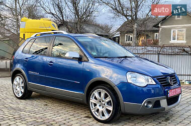 Хетчбек Volkswagen Cross Polo 2008 в Чернівцях