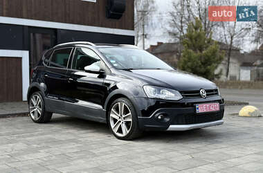 Хэтчбек Volkswagen Cross Polo 2012 в 