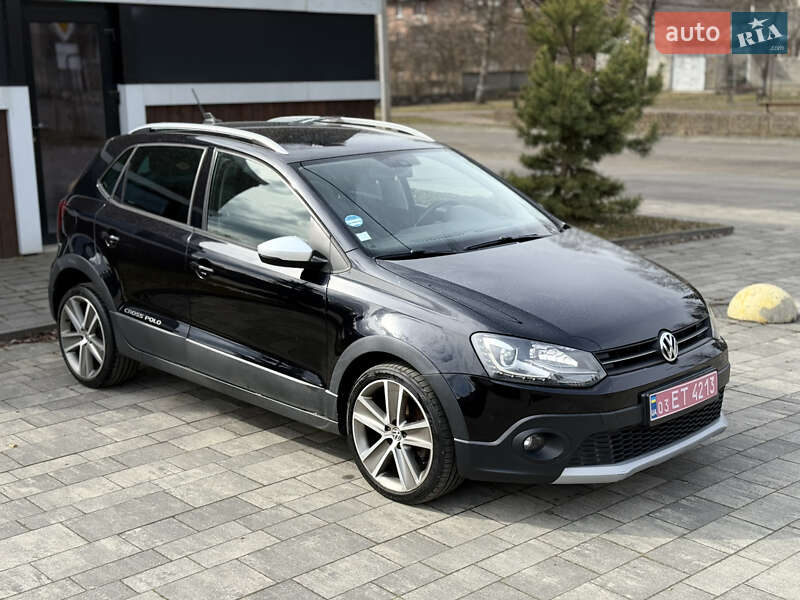 Хэтчбек Volkswagen Cross Polo 2012 в Тячеве