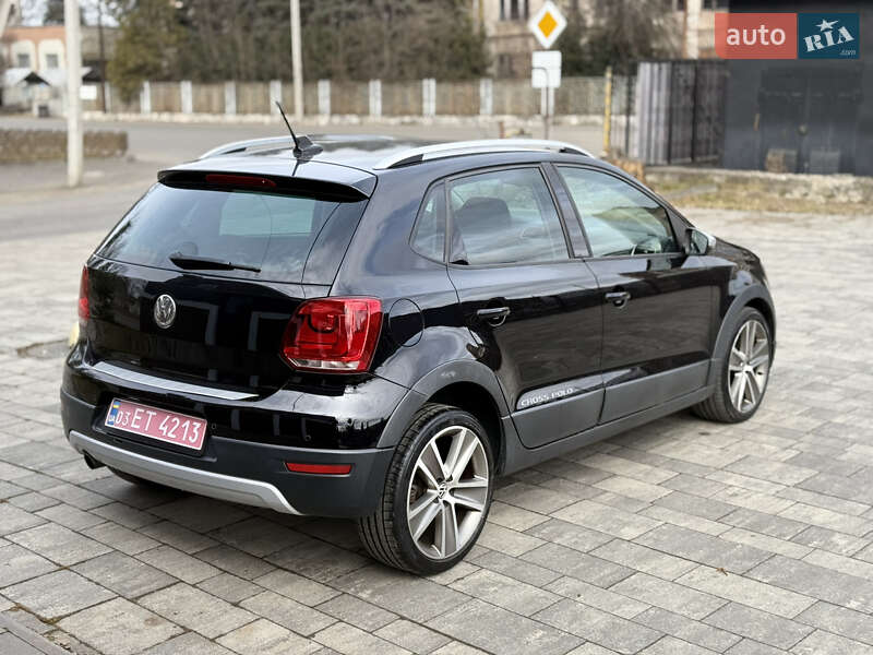 Хэтчбек Volkswagen Cross Polo 2012 в Тячеве