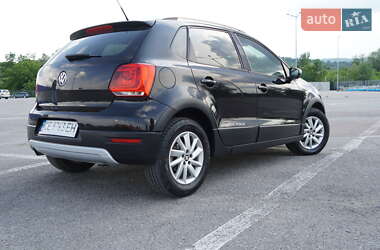 Хэтчбек Volkswagen Cross Polo 2011 в 