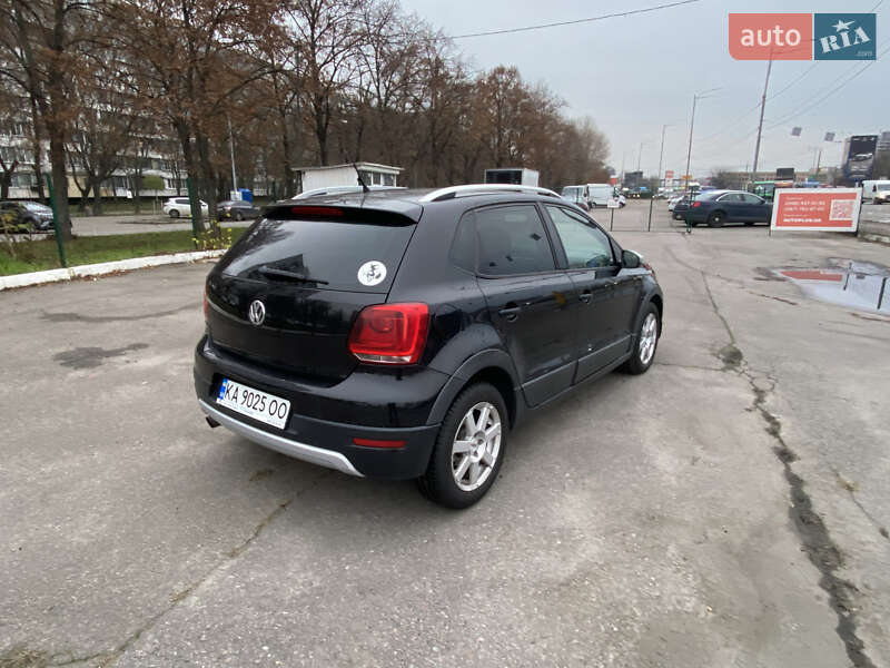 Хэтчбек Volkswagen Cross Polo 2012 в Киеве