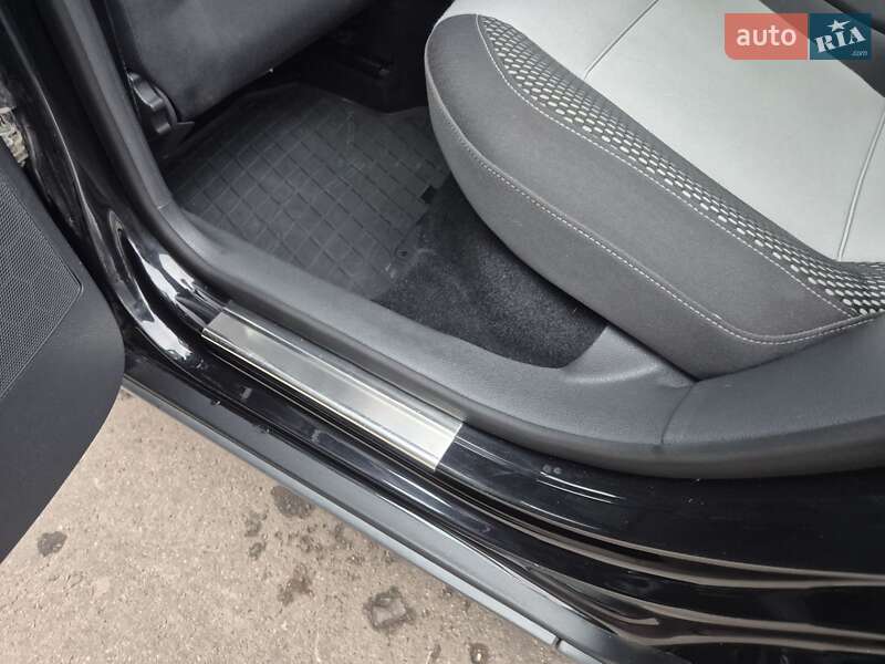 Хэтчбек Volkswagen Cross Polo 2008 в Тернополе