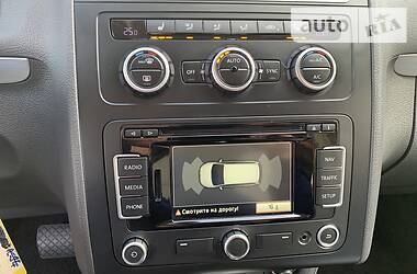 Минивэн Volkswagen Cross Touran 2015 в 
