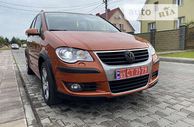 Минивэн Volkswagen Cross Touran 2009 в Луцке