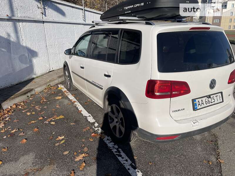 Минивэн Volkswagen Cross Touran 2012 в Киеве