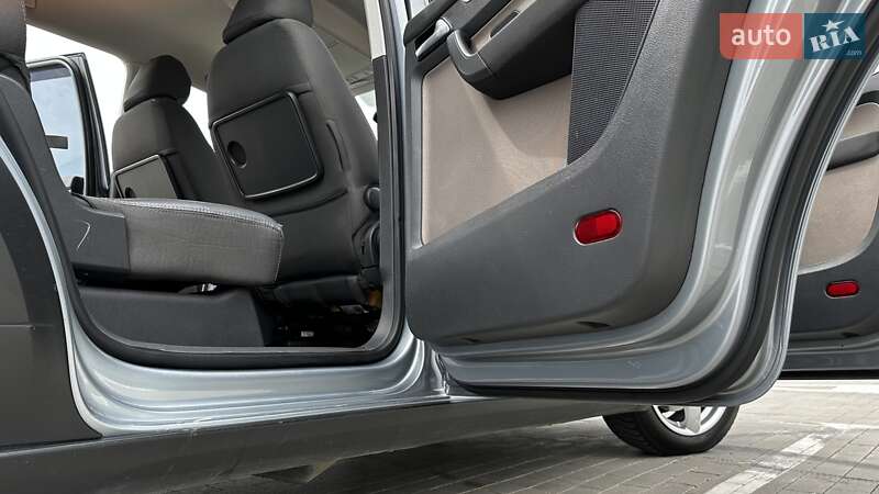 Минивэн Volkswagen Cross Touran 2009 в Одессе фото 19 Минивэн Volkswagen Cross Touran 2009 в Одессе
