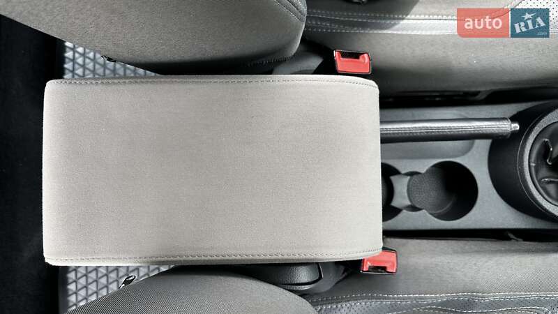 Минивэн Volkswagen Cross Touran 2009 в Одессе фото 35 Минивэн Volkswagen Cross Touran 2009 в Одессе