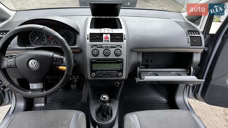 Минивэн Volkswagen Cross Touran 2009 в Одессе фото 40 Минивэн Volkswagen Cross Touran 2009 в Одессе