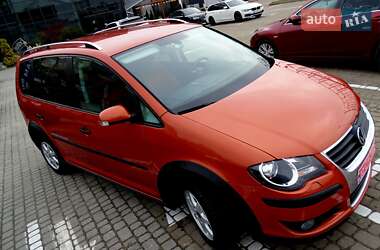 Минивэн Volkswagen Cross Touran 2008 в Львове