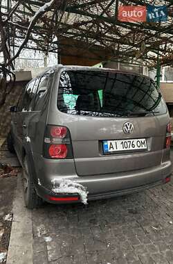 Минивэн Volkswagen Cross Touran 2009 в Киеве