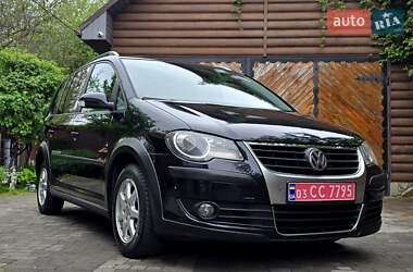 Мінівен Volkswagen Cross Touran 2008 в 
