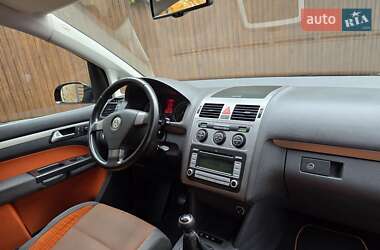 Мінівен Volkswagen Cross Touran 2008 в 