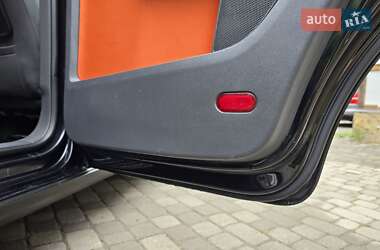 Мінівен Volkswagen Cross Touran 2008 в 