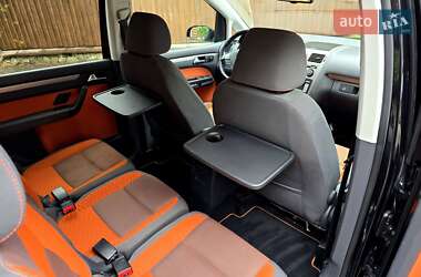 Мінівен Volkswagen Cross Touran 2008 в 