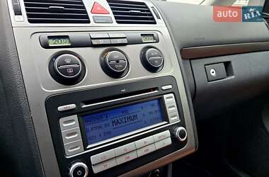 Мінівен Volkswagen Cross Touran 2008 в 