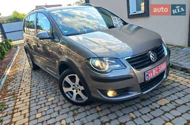 Мінівен Volkswagen Cross Touran 2010 в Макарові