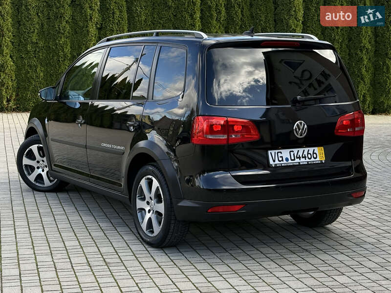 Мінівен Volkswagen Cross Touran 2011 в Самборі