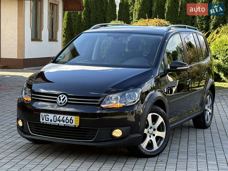 Мінівен Volkswagen Cross Touran 2011 в Самборі
