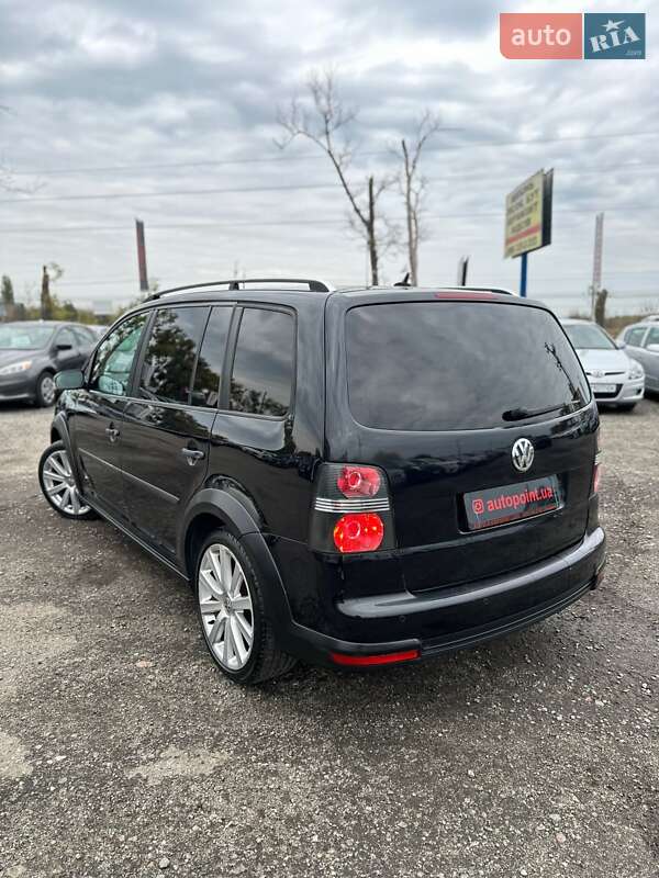 Минивэн Volkswagen Cross Touran 2009 в Белогородке фото 9 Минивэн Volkswagen Cross Touran 2009 в Белогородке
