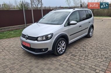 Минивэн Volkswagen Cross Touran 2014 в Калуше
