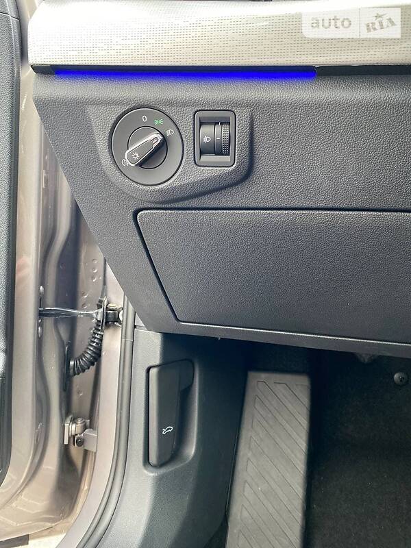 Седан Volkswagen e-Bora 2019 в Борисполе