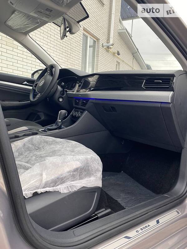 Седан Volkswagen e-Bora 2019 в Борисполе