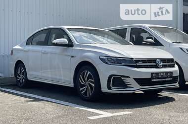 Седан Volkswagen e-Bora 2019 в Киеве