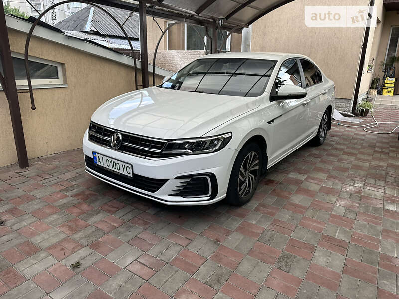 Седан Volkswagen e-Bora 2019 в Броварах