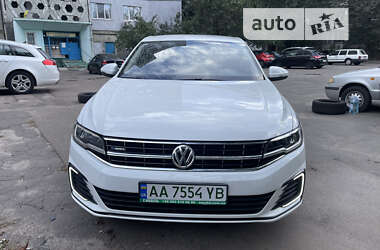 Седан Volkswagen e-Bora 2019 в Києві