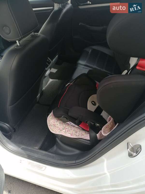 Седан Volkswagen e-Bora 2019 в Обухове фото 4 Седан Volkswagen e-Bora 2019 в Обухове