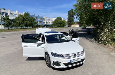 Седан Volkswagen e-Bora 2019 в Днепре