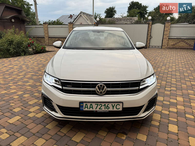 Седан Volkswagen e-Bora 2019 в Києві