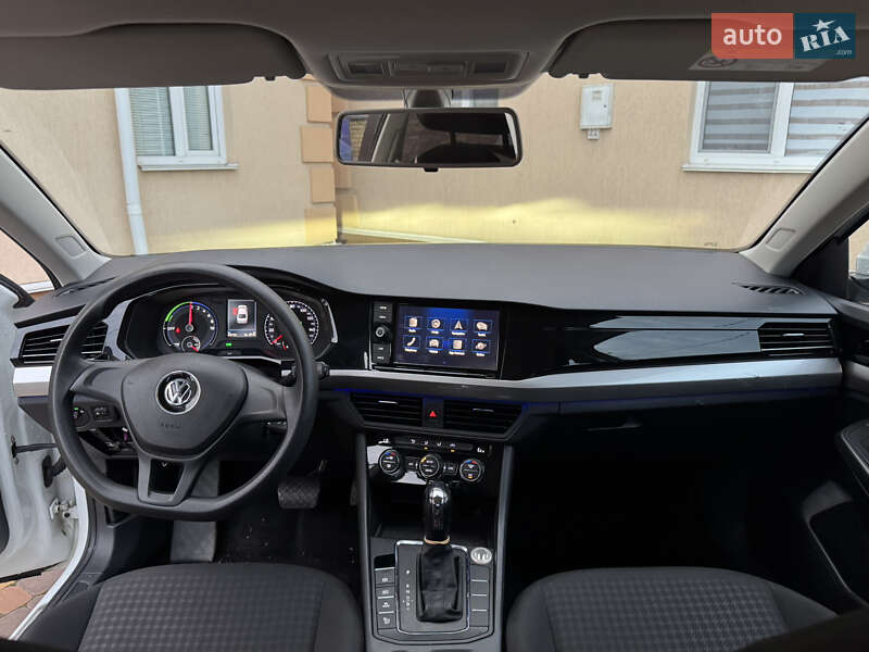 Седан Volkswagen e-Bora 2019 в Києві