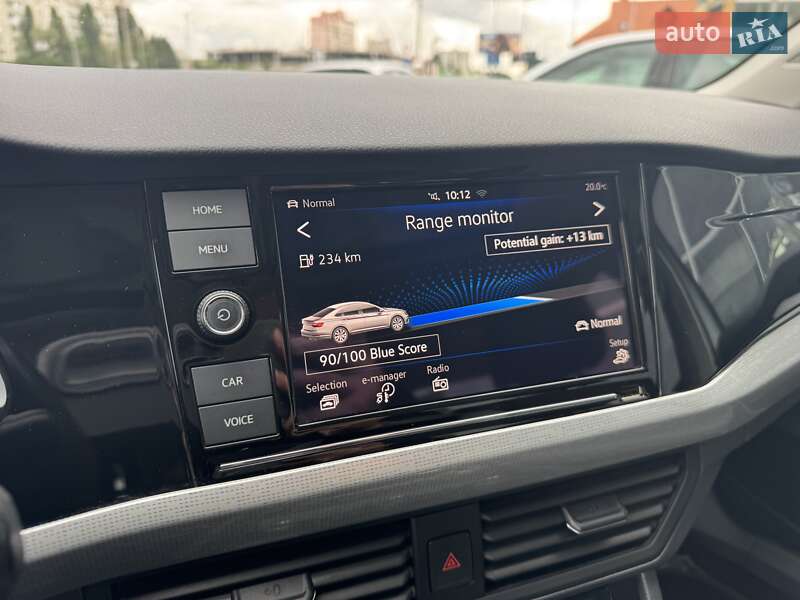 Седан Volkswagen e-Bora 2020 в Киеве