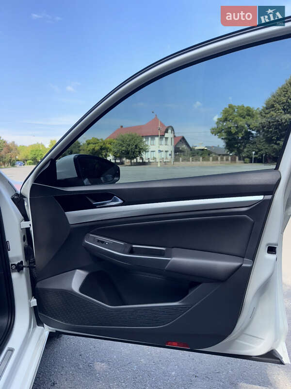 Седан Volkswagen e-Bora 2019 в Ужгороде фото 20 Седан Volkswagen e-Bora 2019 в Ужгороде